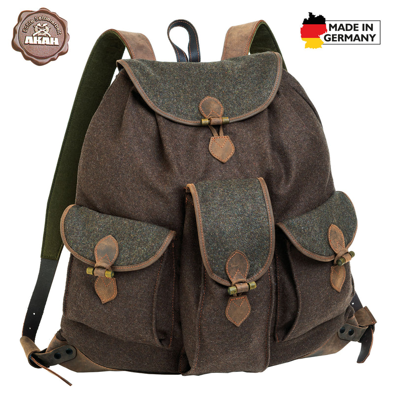 AKAH - Loden-Rucksack braun/grün 27L